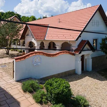 Maison d'hôtes Fehér Galamb 3*