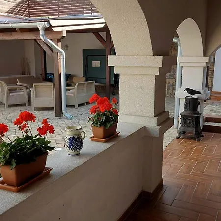 Feher Galamb Vendeghaz Πανσιόν Tolmacs